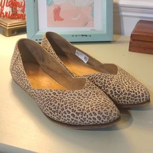 Toms Cheetah Flats